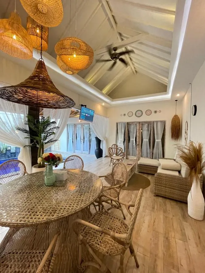 Villa Deluna Jimbaran  0*, Jimbaran (Bali) Indonesia